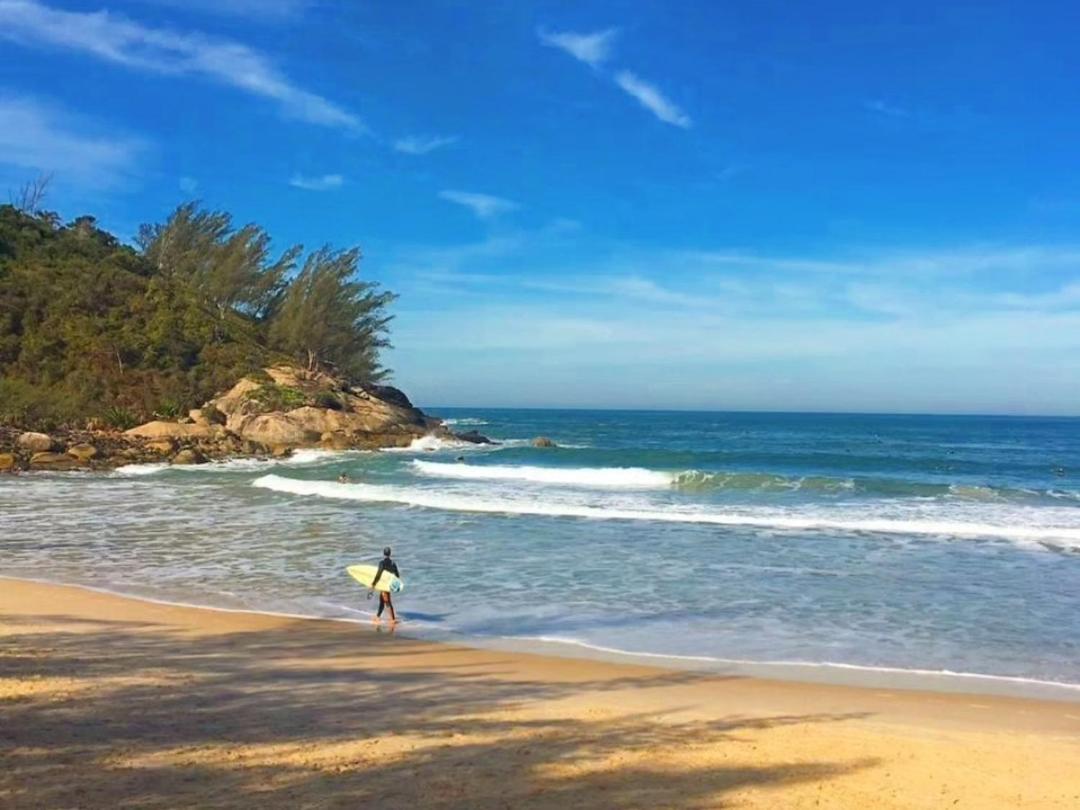 Pantai Pousadas - Jacuzzi Aquecida E 300 Metros Da Praia Da Ferrugem Garopaba Exterior foto